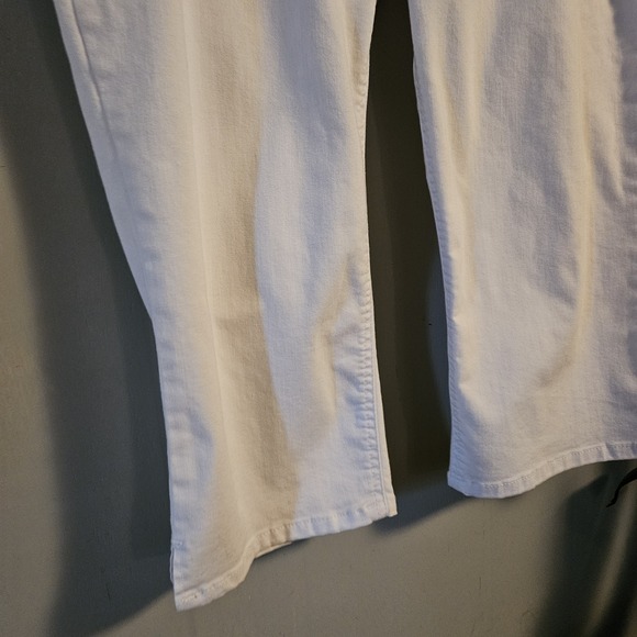 Liz Claiborne Classic Sz‎ 14 Stretch White Cropped Jeans - Picture 3 of 9